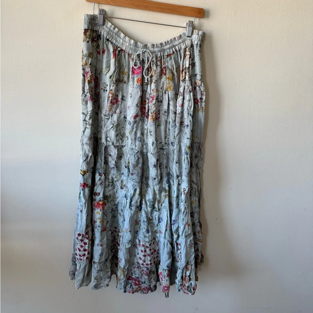 SOLD—Vintage Boho Tiered Floral Maxi Skirt - Picture 5 of 8